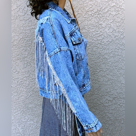 Western Style Crop Jean Jacket With Sequin Fringe sz L Yep! I said Sequin Fringe - Picture 1 of 6
